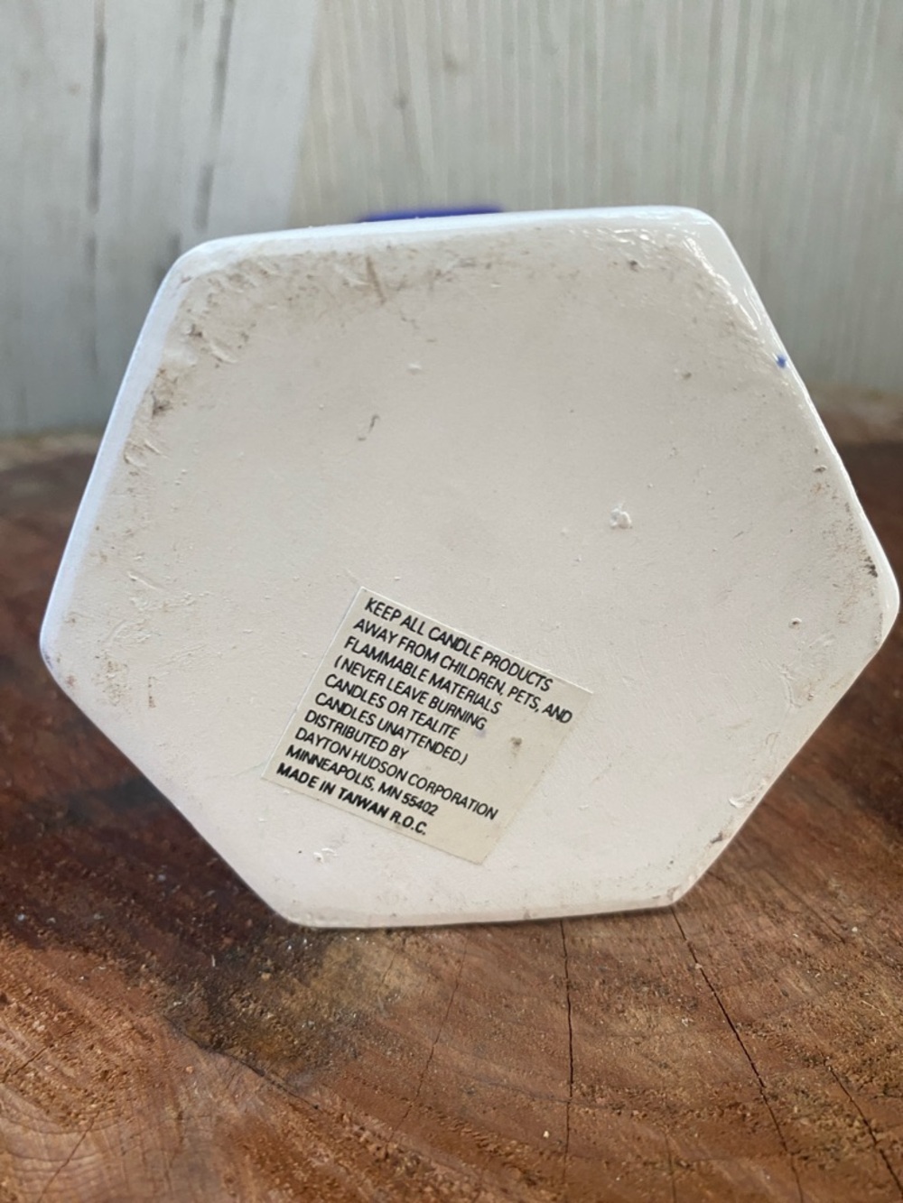 Vintage Ceramic Lighthouse tea light candle holder - Picture 4 of 4